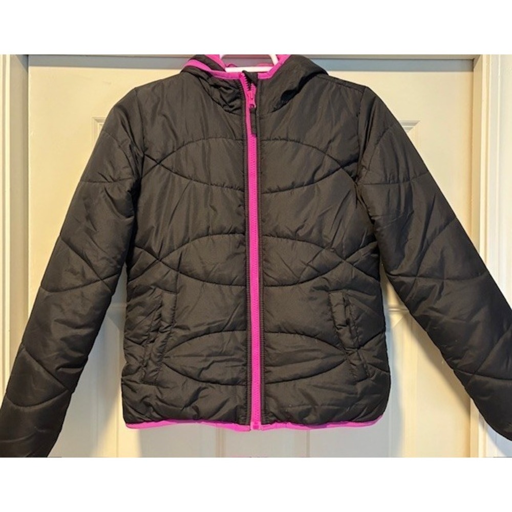 Canyon River Blues black puffy jacket kids size 10/12, lined with pink fleece